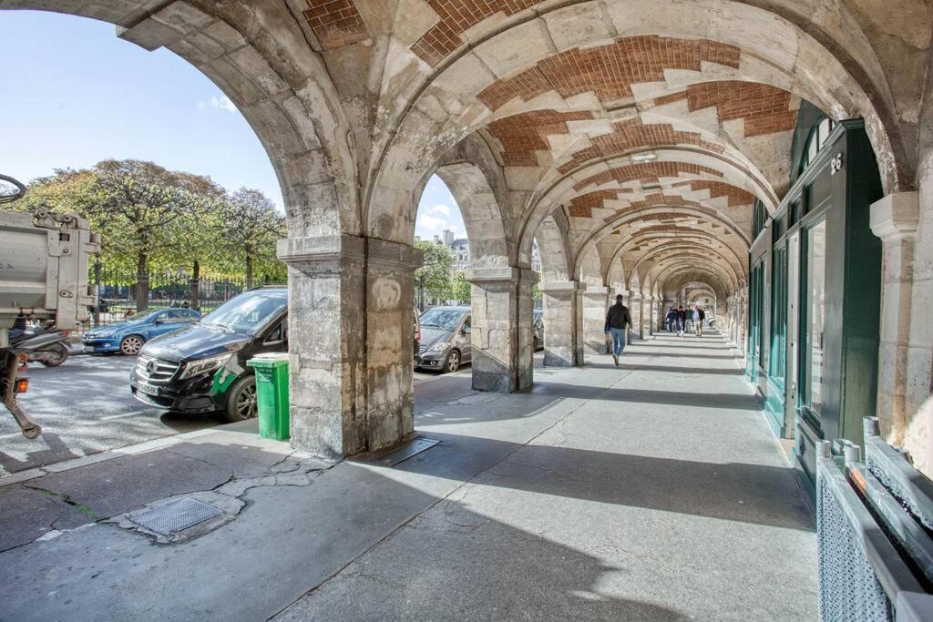 Amazing Apart New Bastille 3 Bedrooms 2 Bathrooms Paris Bagian luar foto